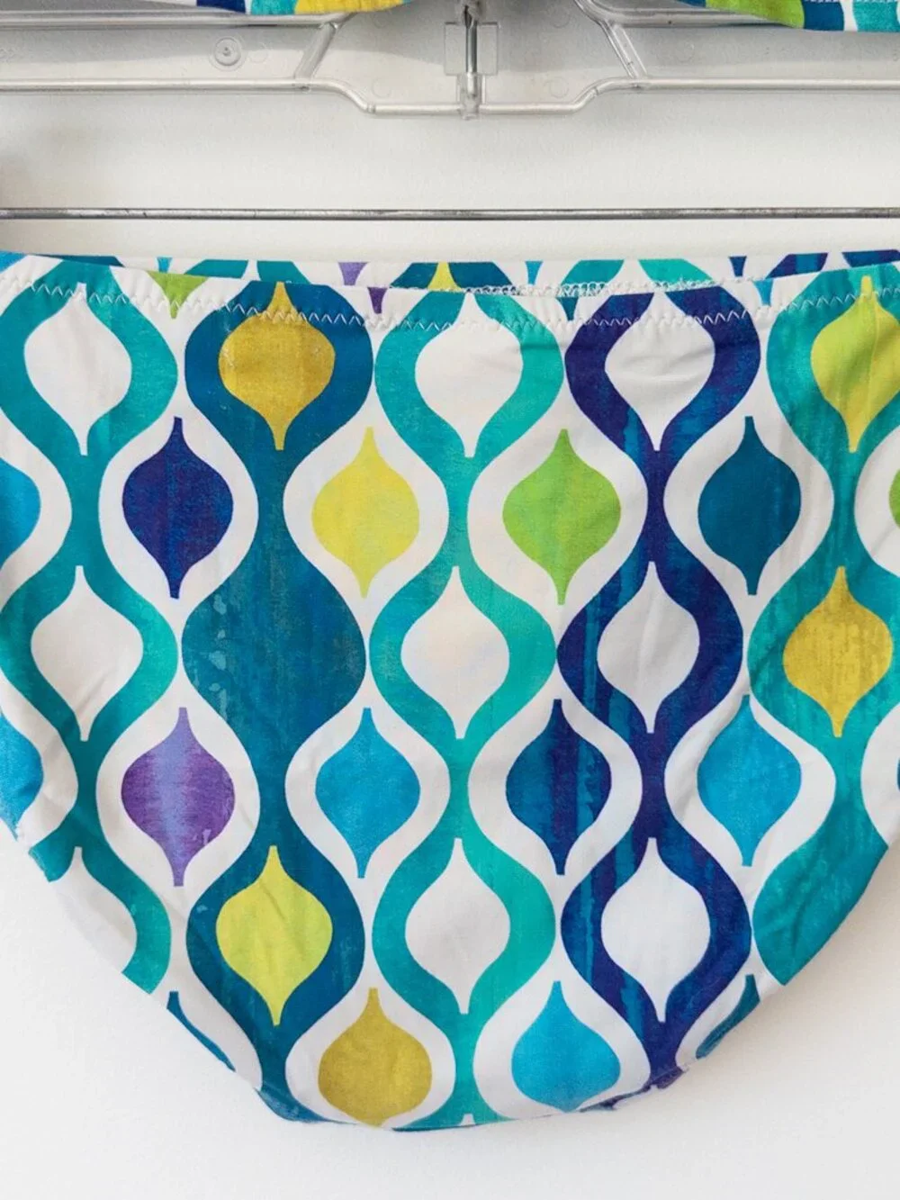 Trina Turk Tankini Swimsuit Size 6/8 Blue Green Geometric Halter 2 Piece 2000s - Picture 11 of 16